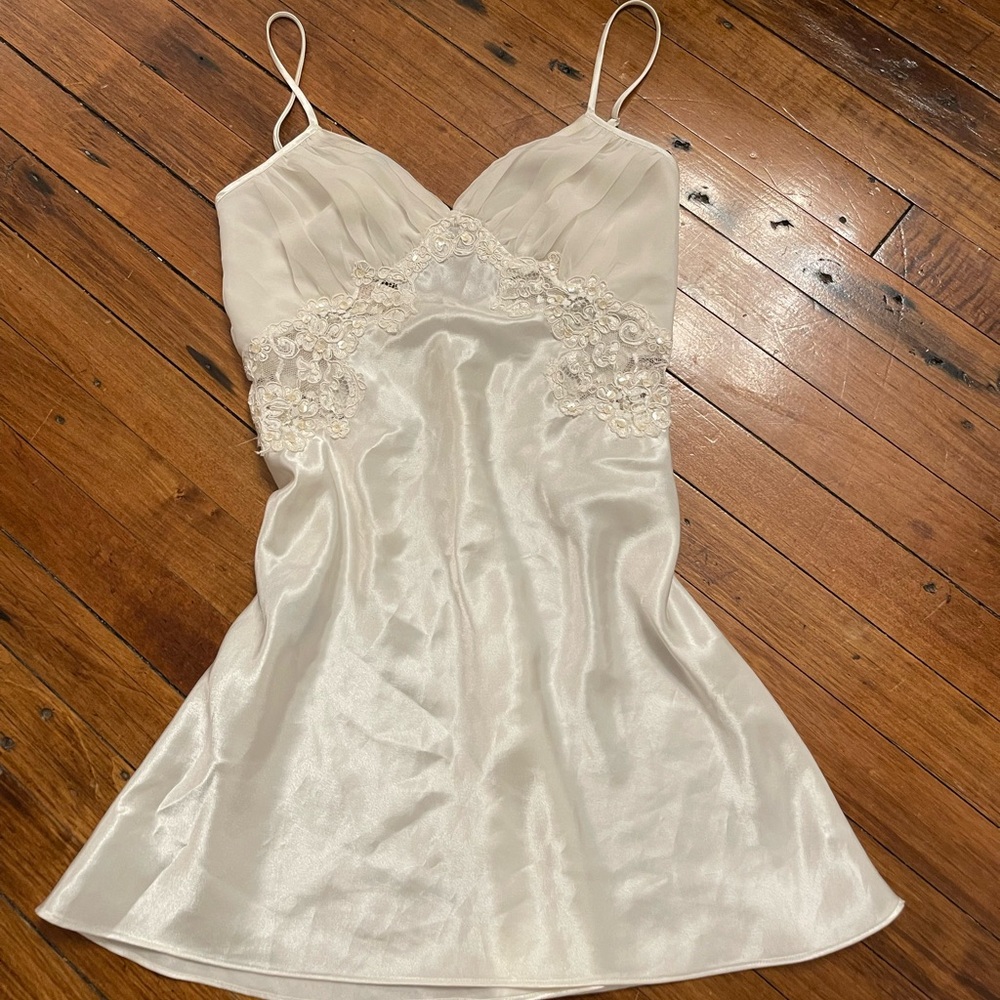 Vintage Victoria’s Secret Nightgown
